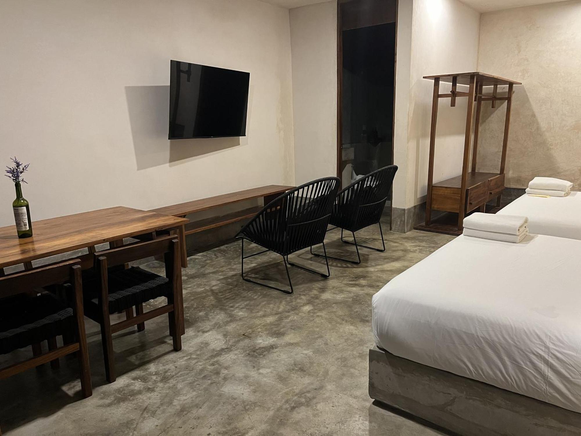 Cute And Cozy With Rooftop Pool Appartement *