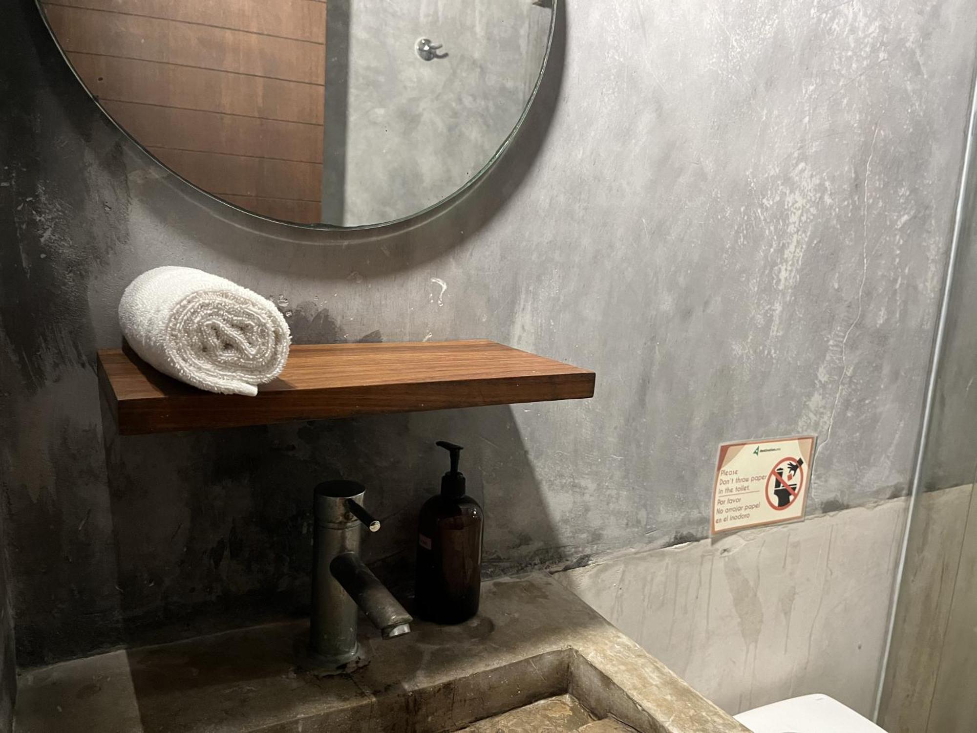 Cute And Cozy With Rooftop Pool Appartement Tulum