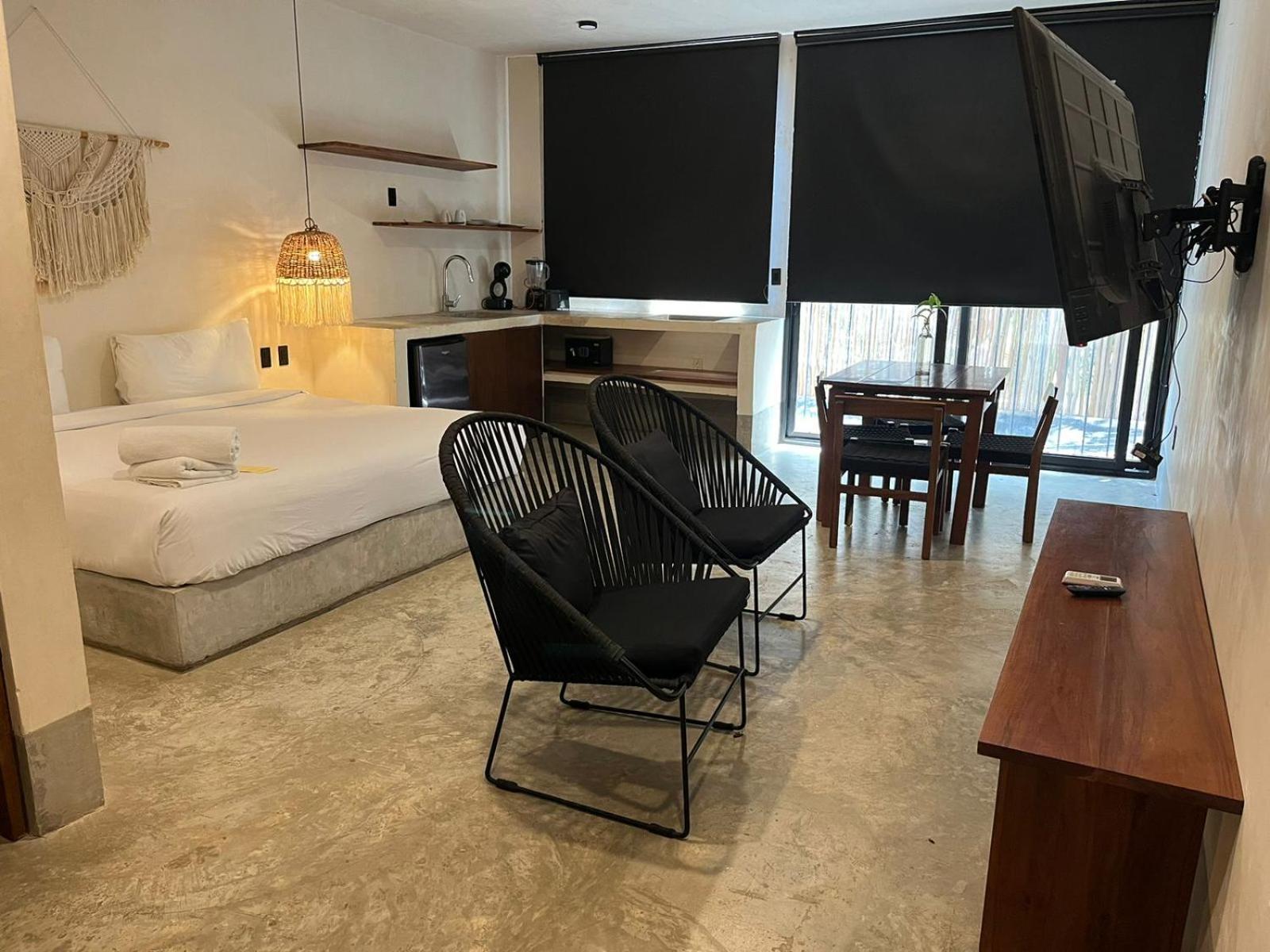 Cute And Cozy With Rooftop Pool Apartamento